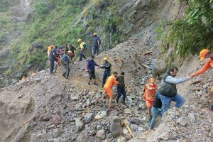 Lietus ir nuošliaužos nusinešė 48 gyvybes Nepale ir Indijoje