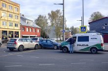K. Petrausko gatvėje – dviejų „Volvo“ automobilių avarija