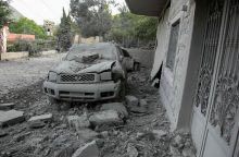 Izraelio kariuomenė: per raketų apšaudymą netoli Libano žuvo civilis