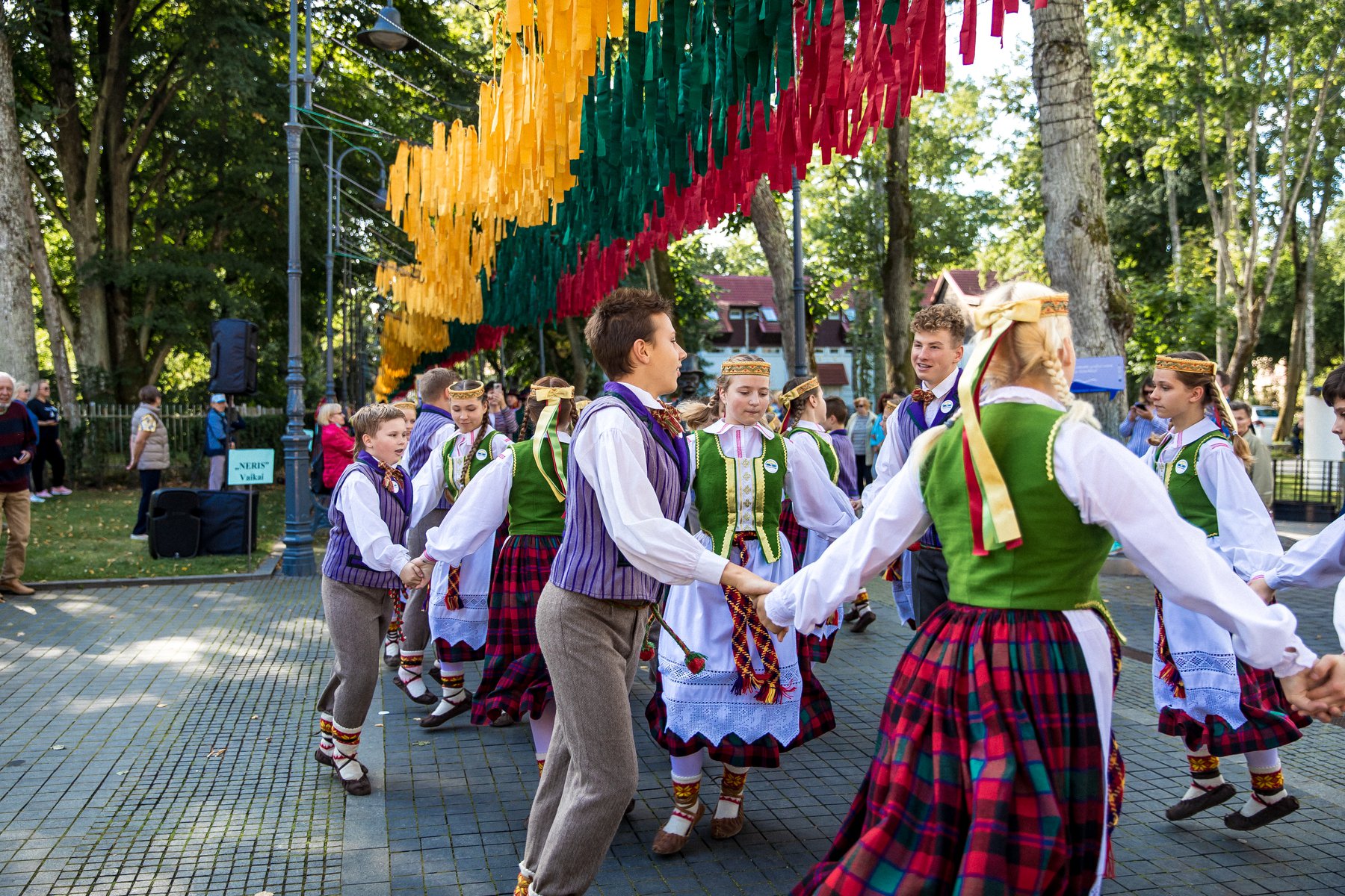 W weekendy uzdrowisko rozświetli międzynarodowy festiwal tańca ludowego „Miasto Połągi”