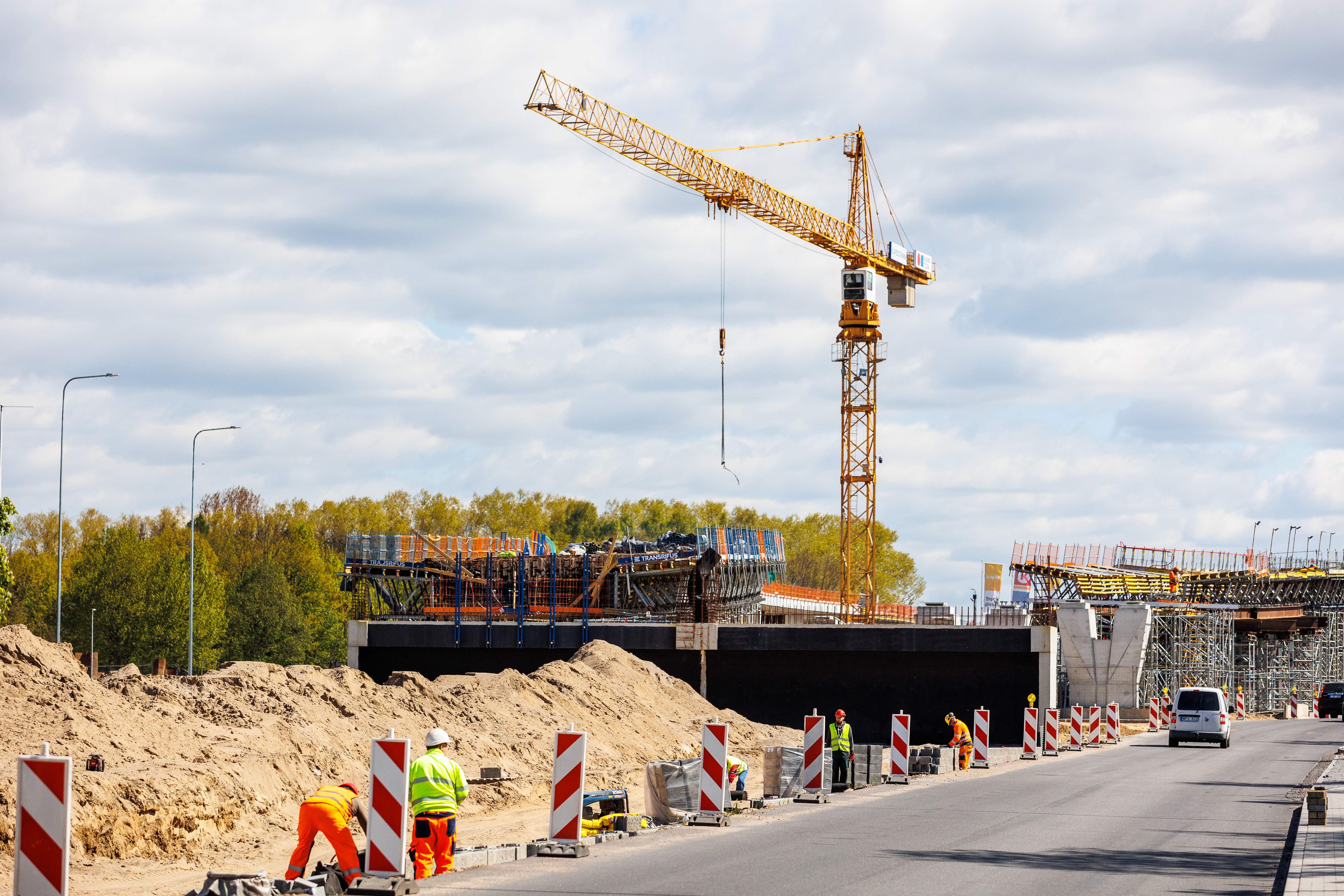 Zakaz importu białoruskich materiałów budowlanych można obejść