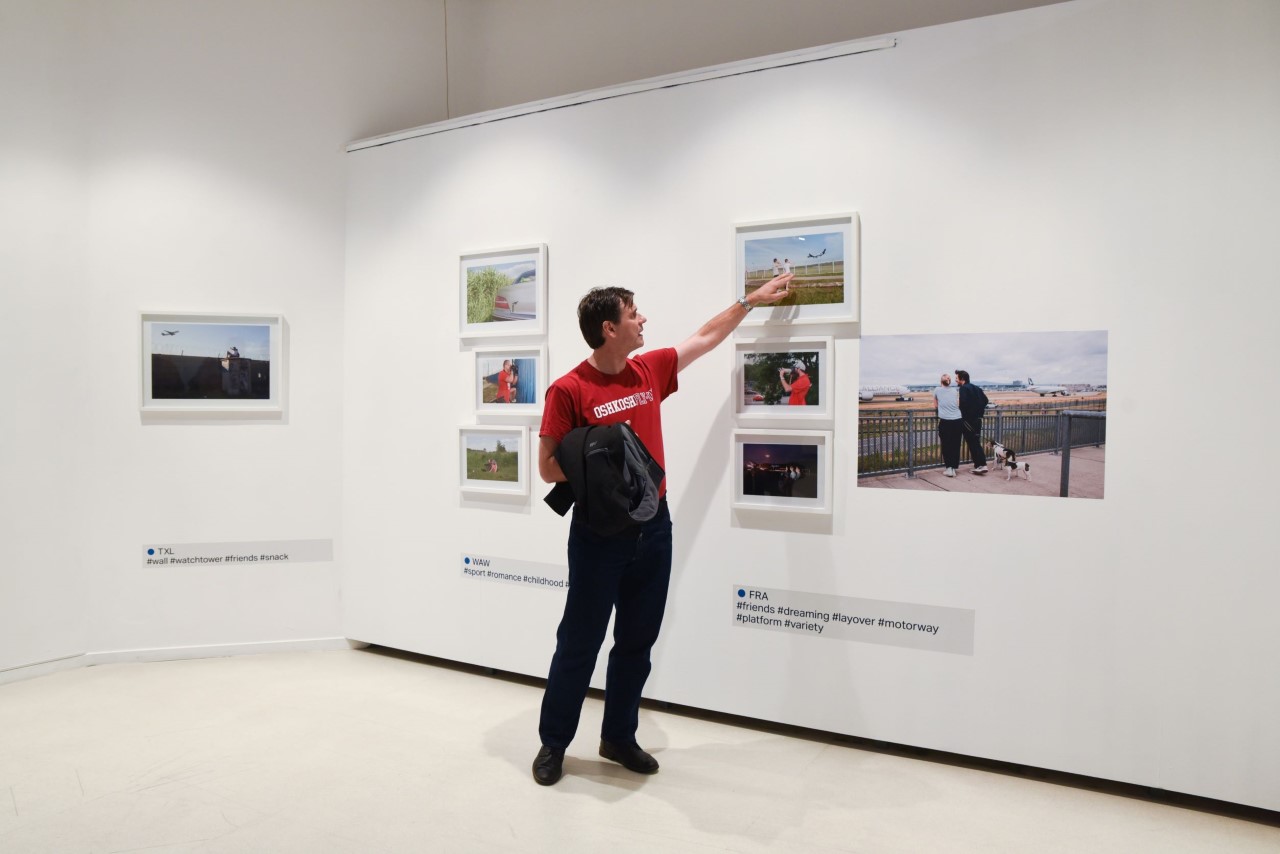 Prezentacja albumu fotograficznego pana Kavaliauskasa i wizyta na wystawie w pawilonie Uostamieście