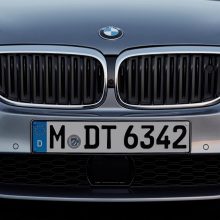 BMW pristatė naująjį penktos serijos sedaną