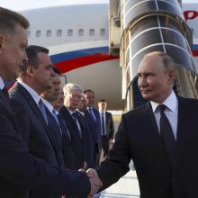 V. Putinas atvyko į Kazachstaną ir ten dalyvaus ŠBO susitikime