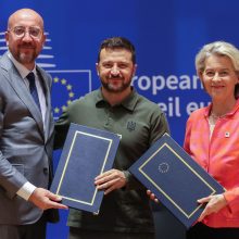 ES ir Ukraina pasirašė susitarimą dėl saugumo garantijų