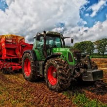 Žemės ūkio produkcijos kainos ES per metus krito 6 procentais