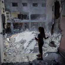 JT: Izraelio naudojamos sunkiosios bombos kelia „rimtą susirūpinimą“ pagal karo įstatymus