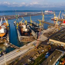 VLG stiprina laivų remonto pajėgumus: baigia ruošti antrąjį „Panamax“ tipo laivams skirtą doką