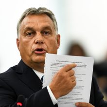 V. Orbanas: ETT bauda Vengrijai už prieglobsčio įstatymų nesilaikymą yra nepriimtina