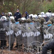 Viceministras: ruošiamės blogiausiam scenarijui – tūkstančių migrantų bandymui prasiveržti per sieną