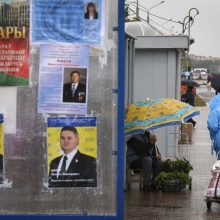 Baltarusijoje vyksta griežtai kontroliuojami rinkimai, opozicijai raginant juos boikotuoti