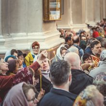 Tūkstančiai stačiatikių  išreiškė savo požiūrį į bandymus suskaldyti bažnyčią