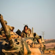 Sirijoje per IS ataką žuvo du Turkijos kariai, penki sužeisti