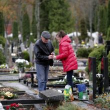 Panevėžio kapines dėl vagių stebės kameros: dingsta net biotualetai