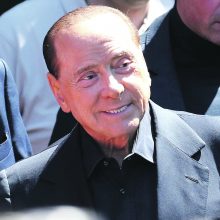 Milano oro uostas pervardytas S. Berlusconi vardu