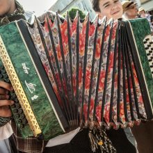 Plungėje rengiamas tarptautinis folkloro festivalis „Saulelė raudona“
