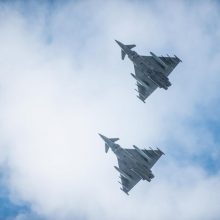 Praėjusią savaitę NATO oro policijos naikintuvai 11 kartų kilo lydėti Rusijos orlaivių