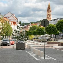 Vilniaus senamiestyje atsiras vietos trumpam automobilių, turistinių autobusų sustojimui