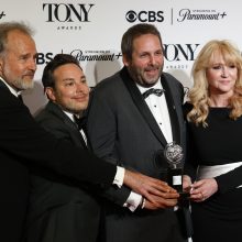  Niujorke įvyko „Tony“ apdovanojimų už pasiekimus teatre ceremonija 