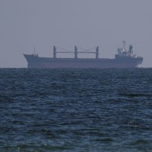 Į Ukrainos uostus pakrauti grūdų plaukia pirmieji krovininiai laivai