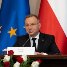 Lenkijos prezidentas sako Vašingtone paremsiantis Ukrainos siekį įstoti į NATO