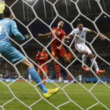 Nuolat atakavę Belgijos futbolininkai į ketvirtfinalį prasibrovė tik po pratęsimo
