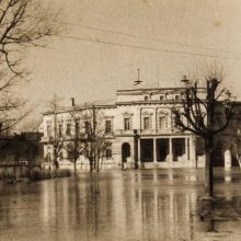 Prisimenant prieš 90 metų potvynį Vilniuje: tarp vandens ir Žaliojo tilto – vos 30 cm tarpas