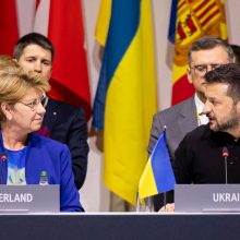 Ukraina aukščiausiojo lygio susitikime Šveicarijoje ieško kelio į teisingą taiką 