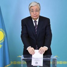 Daugiausia balsų Kazachstano parlamento rinkimuose laimėjo dominuojanti partija