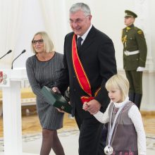 Prezidentė apdovanojo sidabrą iškovojusius Lietuvos krepšininkus 