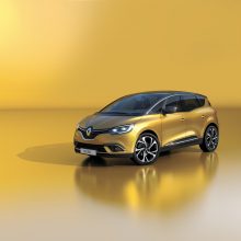 „Renault“ siūlo pamatyti naująjį „Scenic“ jo debiuto išvakarėse