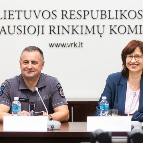 Prezidento rinkimai: VRK ir Lietuvos policijos atstovų konferencija  © G. Skaraitienės / BNS nuotr.