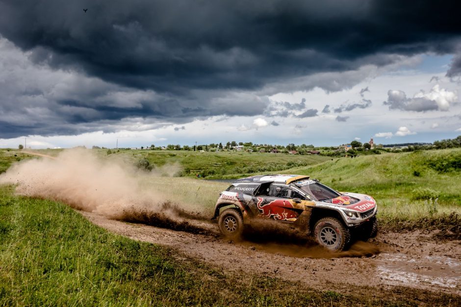„Peugeot“ taikosi į dar vieną ralio pergalę