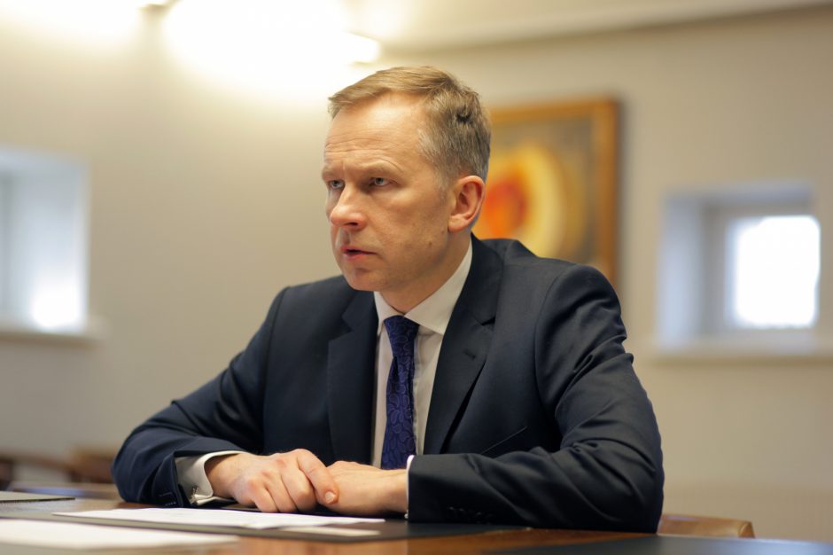Latvijos centrinio banko vadovui I. Rimševičiui leista išvykti iš šalies