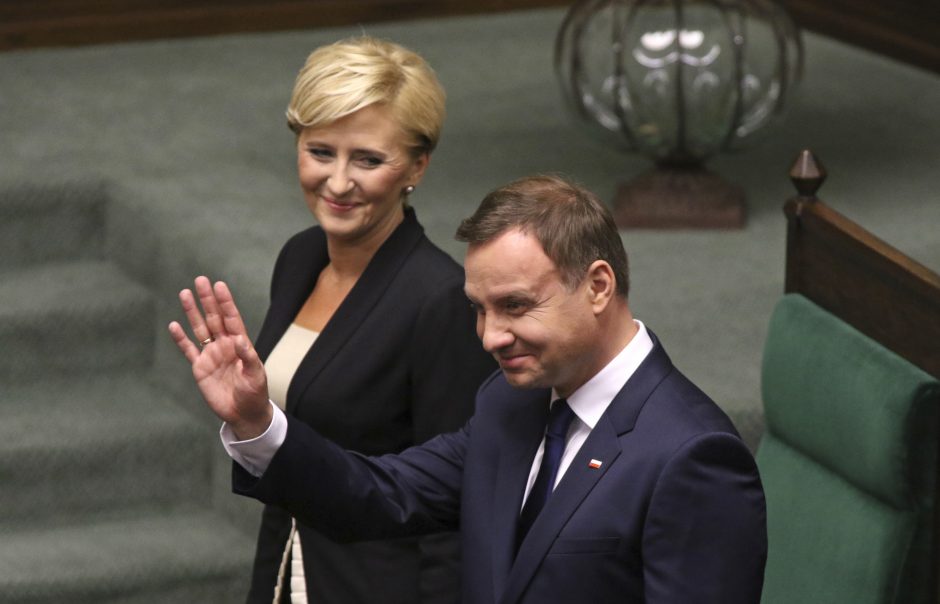 Politologai: naujasis Lenkijos prezidentas turėtų atsigręžti į Vidurio ir Rytų Europą