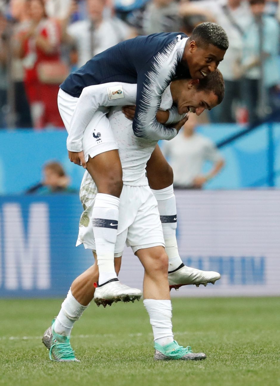 Prancūzijos futbolininkai pirmieji įžengė į pasaulio čempionato pusfinalį