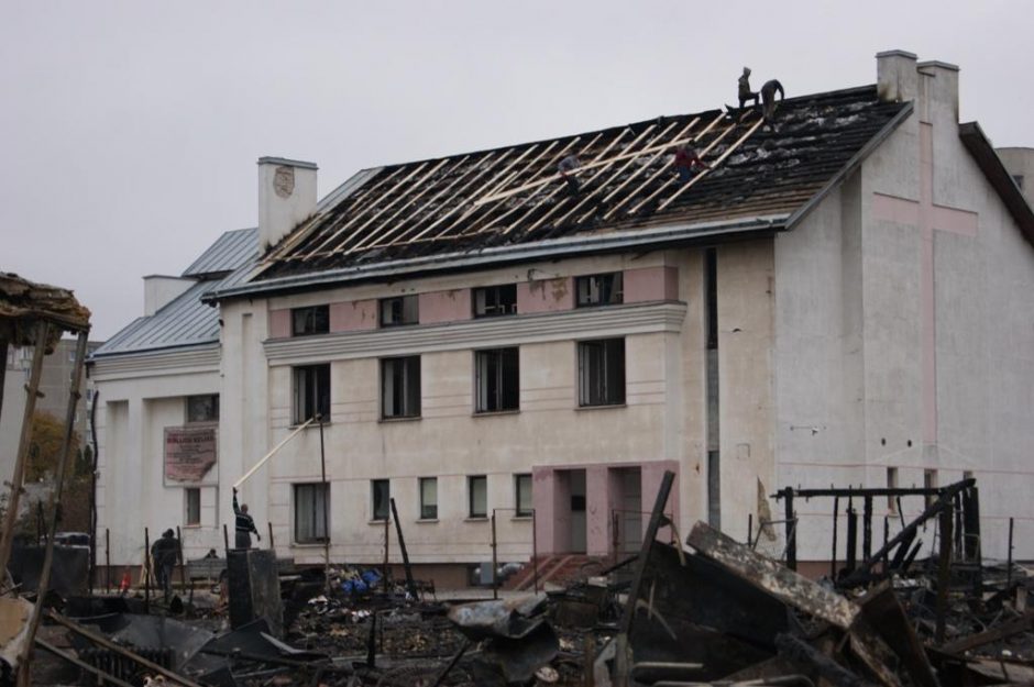 Atstatyti prie Vilniaus ūkininkų turgaus sudegę maldos namai