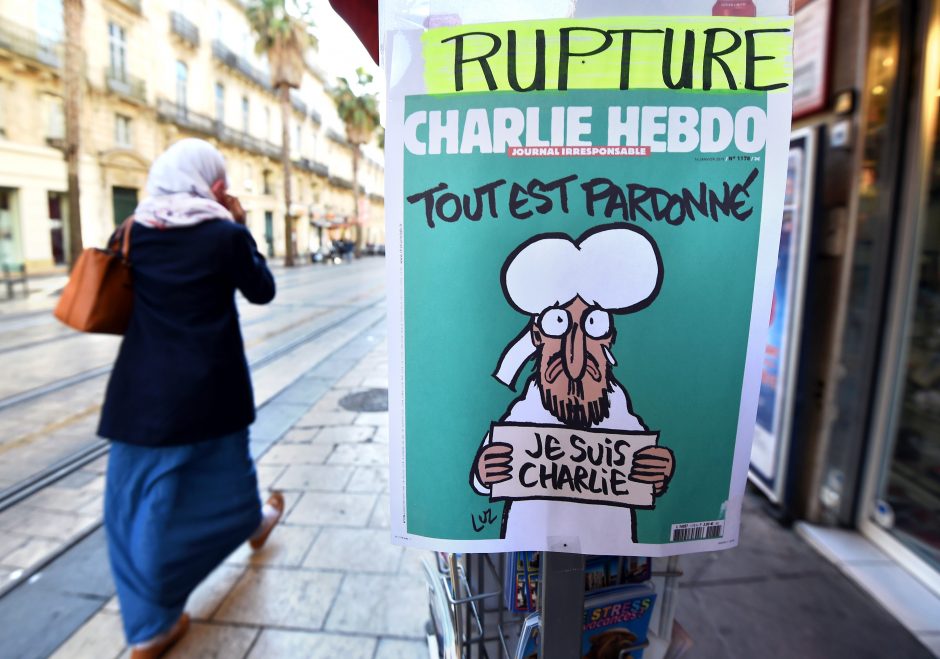 Internete – sąmokslo teorijos apie išpuolį prieš „Charlie Hebdo“