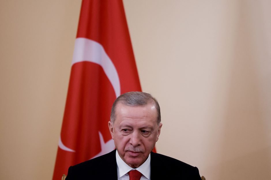 R. T. Erdoganas Švedijos siekį įstoti į NATO sieja su F-16 pardavimu Ankarai