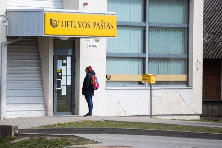 Lietuvos paštas apie atleidimą įspėjo dar 72 darbuotojus
