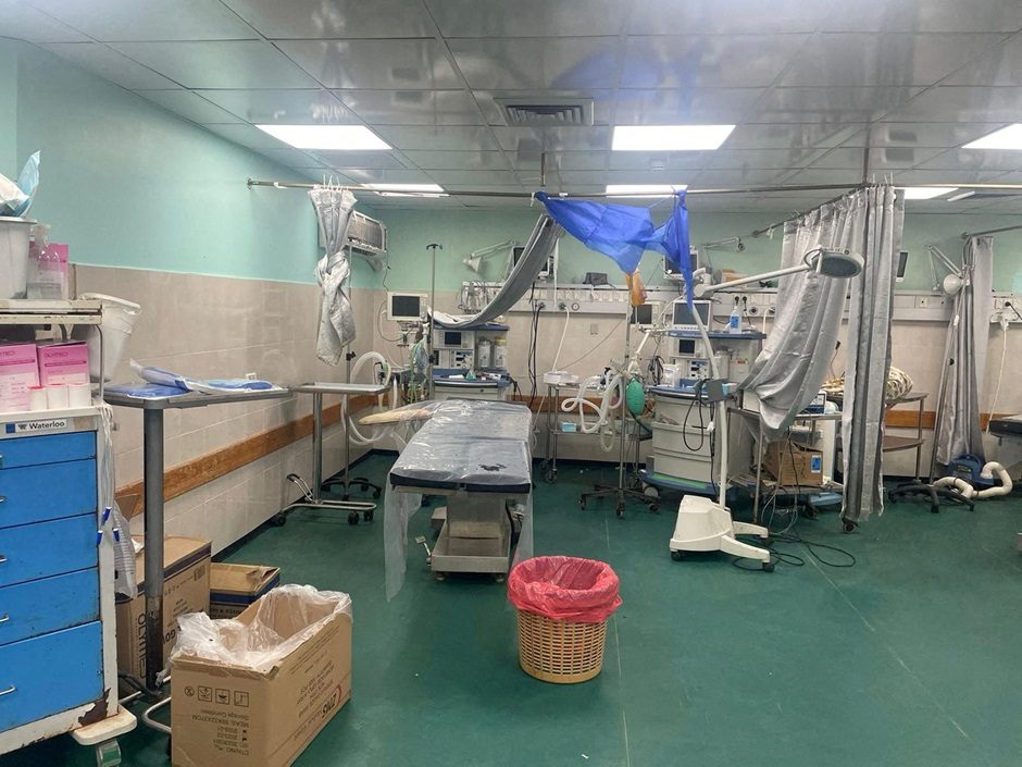 „Hamas“ kaltina Izraelį sunaikinus Gazos ligoninės medicinos skyrių
