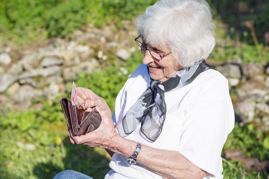 Vidutinė senatvės pensija pernai augo 15 proc., iki 474 eurų