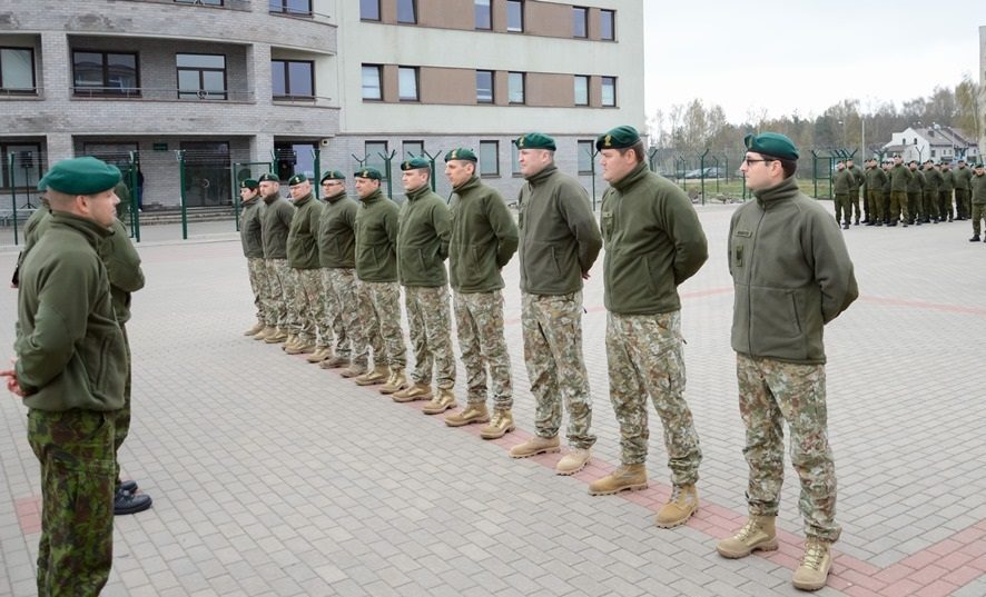 Lietuvos kariai prisijungia prie NATO operacijos Afganistane