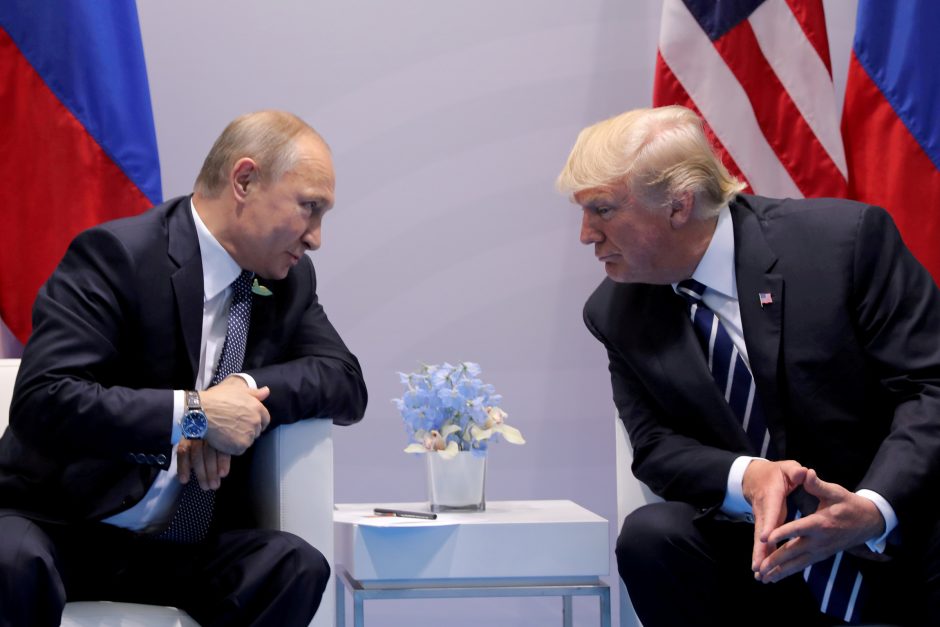 D. Trumpas: JAV sankcijos Rusijai lieka galioti
