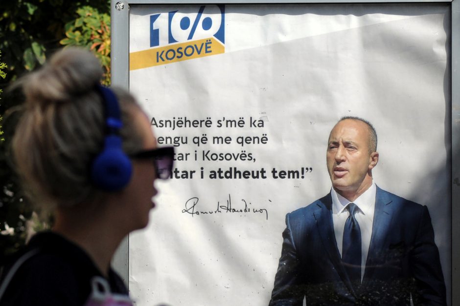 Kosovo rinkimuose varžosi įvairiausi veikėjai – sukilėliai, profesorė, serbai