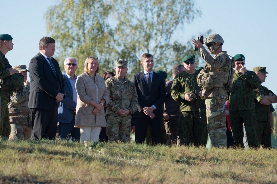 Pabradėje naują šaudyklą  išbandė Lietuvos, JAV ir NATO bataliono kariai