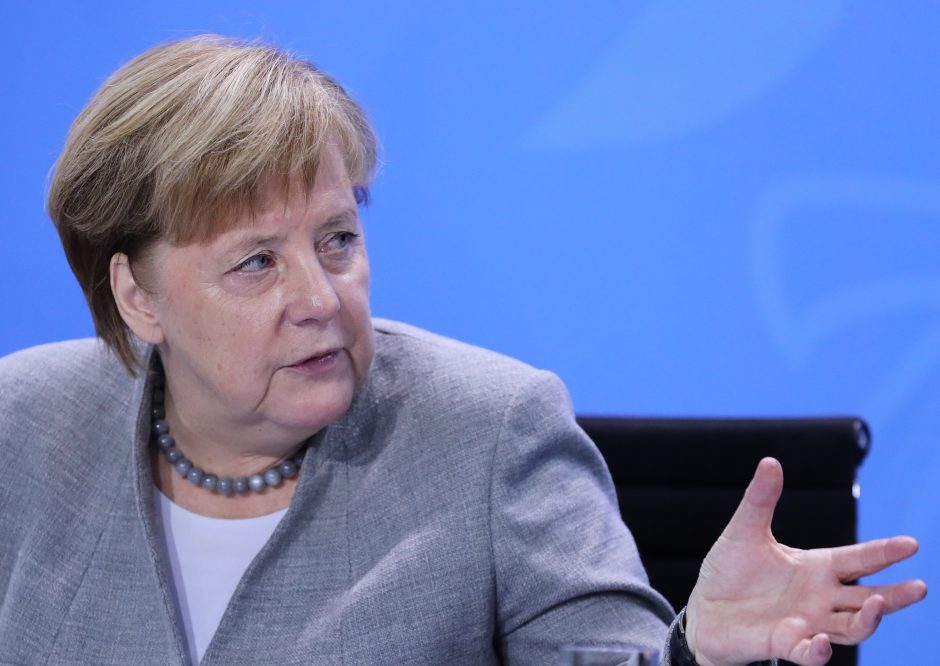 A. Merkel ragina ruoštis „ilgam“ COVID-19 pandemijos laikotarpiui