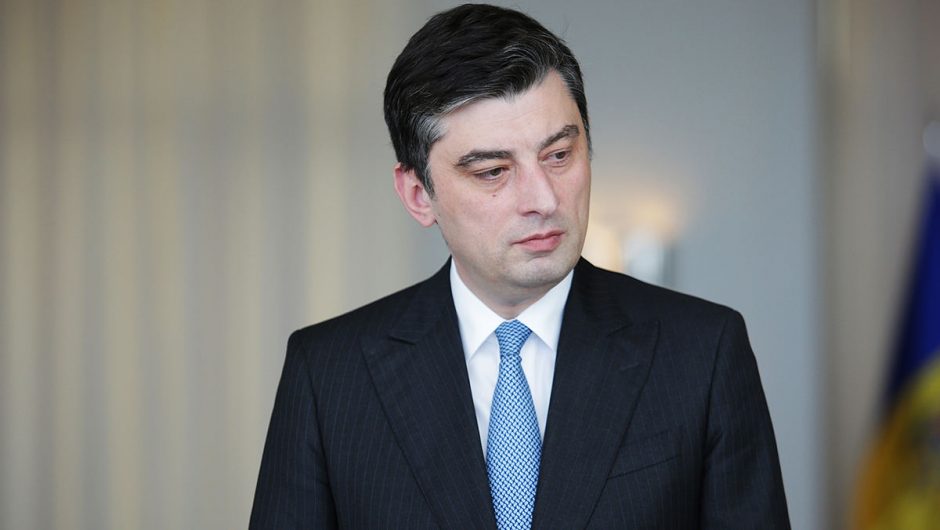 Į Gruzijos premjero postą siūlomas prieštaringai vertinamas vidaus reikalų ministras