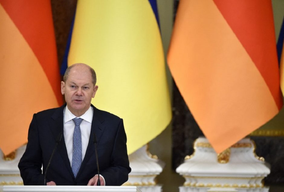 Premjeras: Lenkija paprašys Vokietijos leidimo nusiųsti tankų Ukrainai