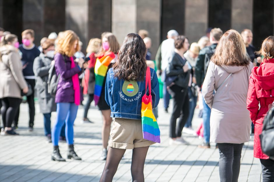 LGBT eitynės Kaune: šimtai pareigūnų, minios žmonių, atėjo ir V. Šustauskas